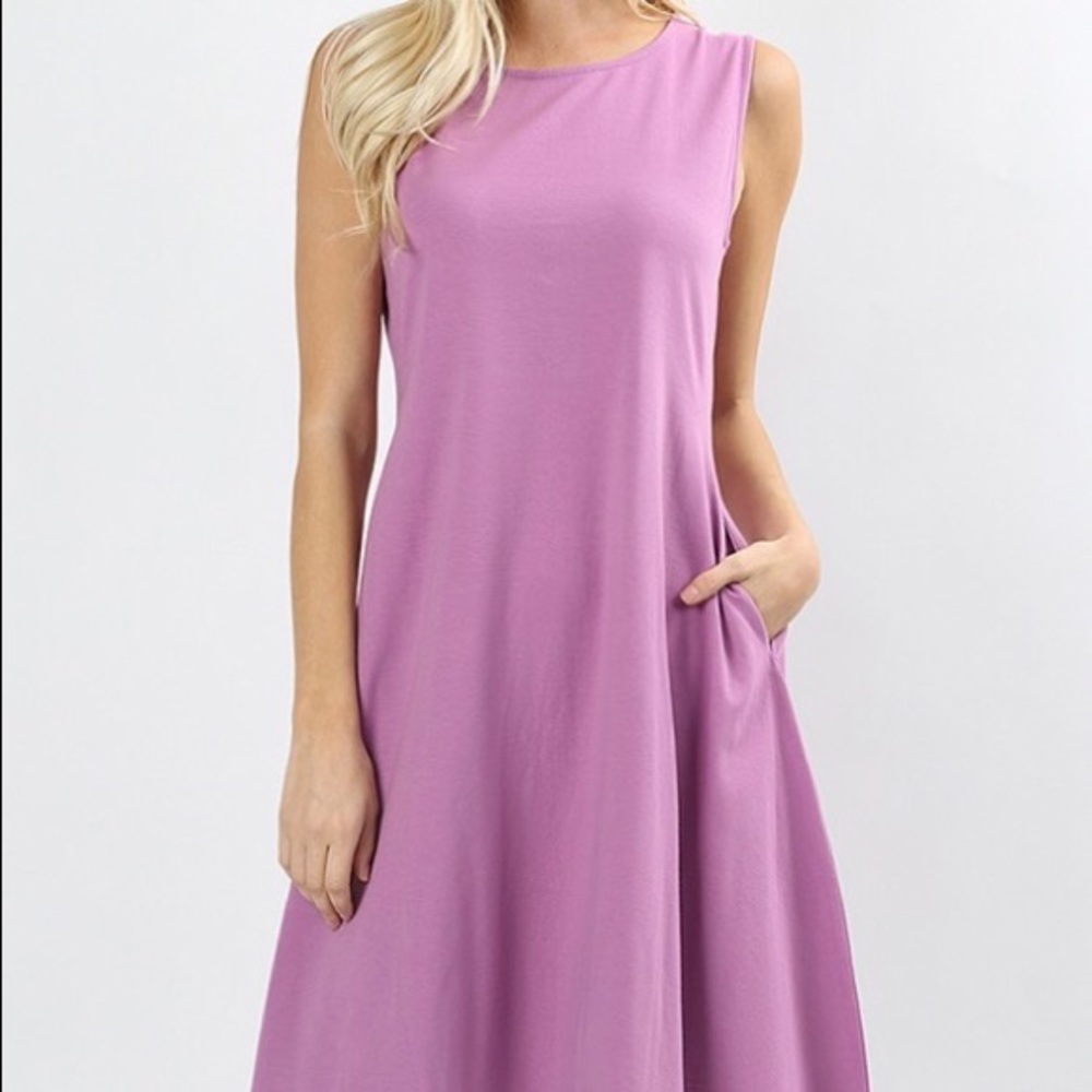Super comfy sleeveless dress with pockets